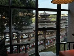 -星巴克(南宁民歌湖店)