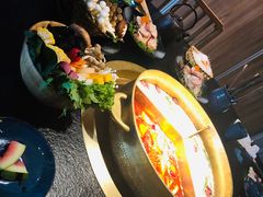 台式麻辣花胶鸡鸳鸯锅-湊湊火锅·茶憩(世博大道店)