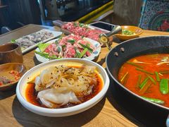 -贵厨酸汤牛肉(小十字店)