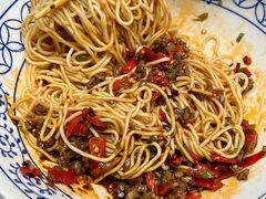 -李与白包子铺(桐梓林店)
