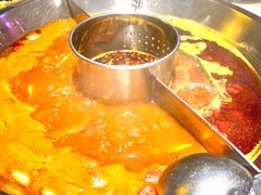 -佬土鹅肠火锅(解放路店)