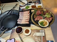 -汉城韩国烧烤火锅(官也街店)