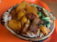 -同济大学本部学苑饮食广场