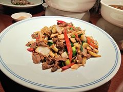 小炒黄牛肉-寻宝记绍兴菜(鲁迅路店)