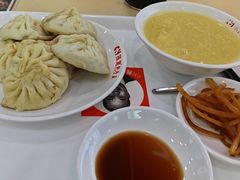 -陈寔包子王·卤煮小肠·京味小吃(龙潭店)