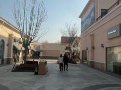 -斯普瑞斯奥特莱斯