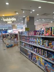 -孩子王童乐园(唐山万达广场店)