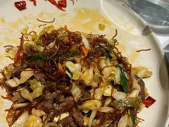 泡菜牛肉炒粉丝-鹿港小镇(悠唐店)