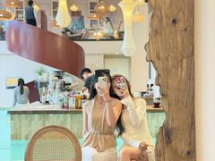 -乔家小院•非遗驴肉•本地小海鲜(滨河路店)
