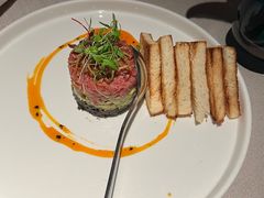 牛肉塔塔配牛油果黑橄榄酱-Solo(衡山路店)