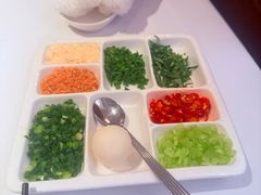 -洋房火锅(上海新天地南北里店)