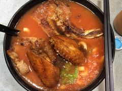 番茄浓汤鸡翅猪扒通粉-华嫂冰室(尖沙咀店)