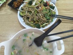 -金诚张妈妈羊汤·驴肉火烧(旧宫佳和园店)