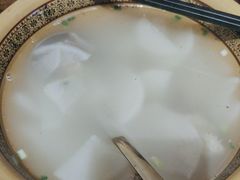 -富正毅三下锅·湘西韵味(天门山索道店)