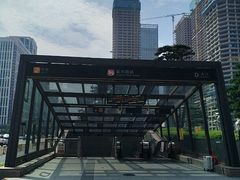 -盈丰路(地铁站)
