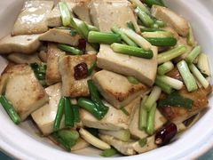 -学生路大别山酒店