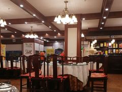 大堂-六和聚传统烤鸭.天津菜(和平店)