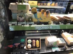 -星巴克(杭州西湖银泰1F店)