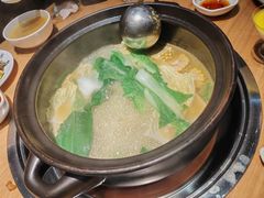 -一朵菌·野生菌探索家火锅(南亚店)