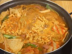 -源味屋韩式火锅&炸鸡(鼎城当代商城店)