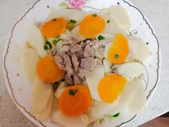 -爱的果实月嫂育婴师(世纪东方店)