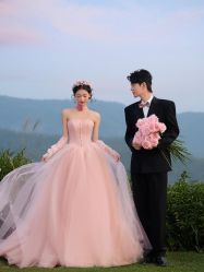 -蒙娜丽莎婚纱摄影(爱城总店)