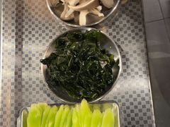 -鹿鸣山草本茶香火锅(园西路店)