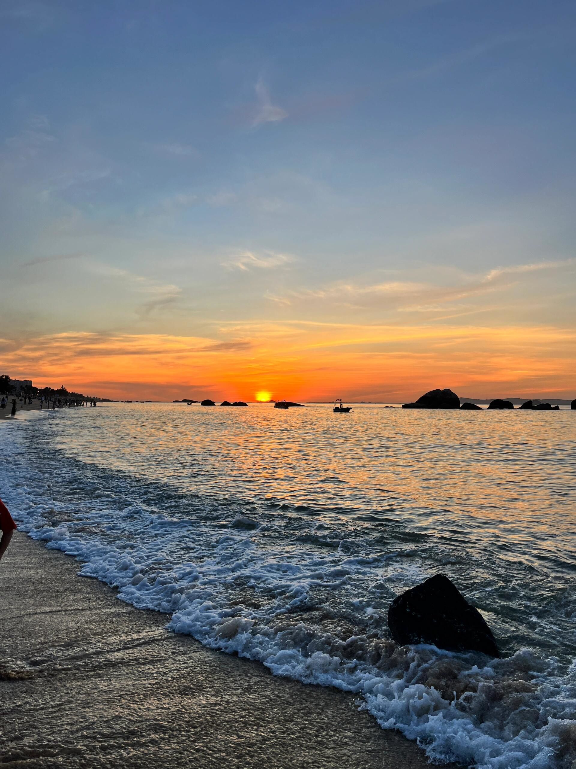🌞
#海边日出#厦门#黄厝沙滩#旅行碎片#旅途中的美景#天天领红包