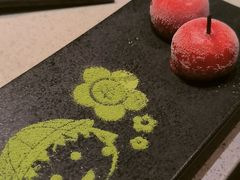 -海底捞火锅(新松江路生日主题店)