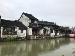 -唔呶喔哩酒家(生产街店)