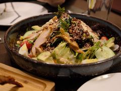 -悦享绿山墙西餐厅