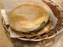 肥瘦肉肉夹馍-焦记老潼关肉夹馍(东五路店)