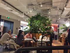 大堂-必胜客(百联又一城店)