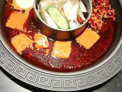 -晓宇重庆火锅(龙首店)