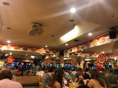 -J Daeng Seafood