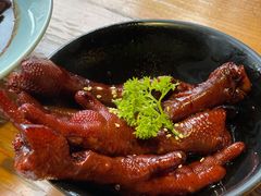 招牌吮指鸡爪-灶丰年间(定安路店)