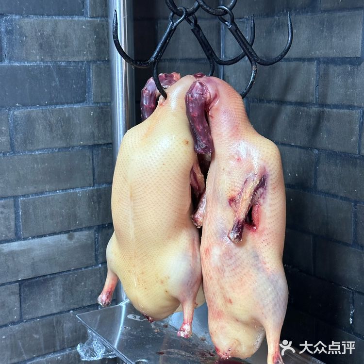 来北京……逛完故宫一定要来吃烤鸭！！