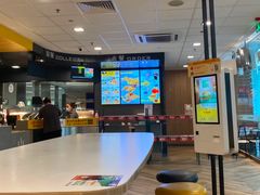 -麦当劳(华融店)