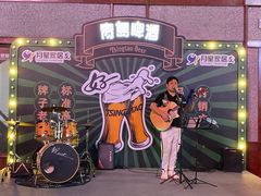 -月星家居广场-路面停车场