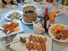 -御满江海鲜酒家(洛溪新城店)