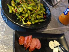 -虾易落味(杭州黄龙万科中心店)