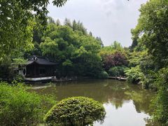 -汇龙潭