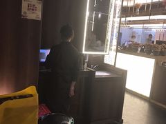 -捞王锅物料理(上海世茂广场店)