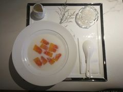 -燕庭·纯燕窝·甜品下午茶(南京西路店)