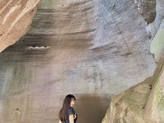 -伍山海滨石窟