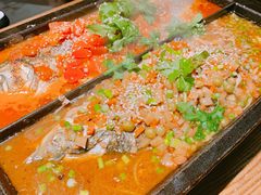 魔法双味草鱼-茅炒屋龙虾·烧烤·湘菜(新河路店)