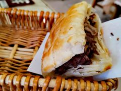 -李春秋驴肉火烧总店