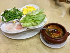 -桥香园云南过桥米线(金马碧鸡店)