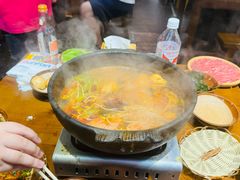 -黔有有贵州酸汤夺夺粉火锅(五味十字店)