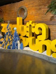 -Zoolung Zoolung动物主题公园(海信广场店)